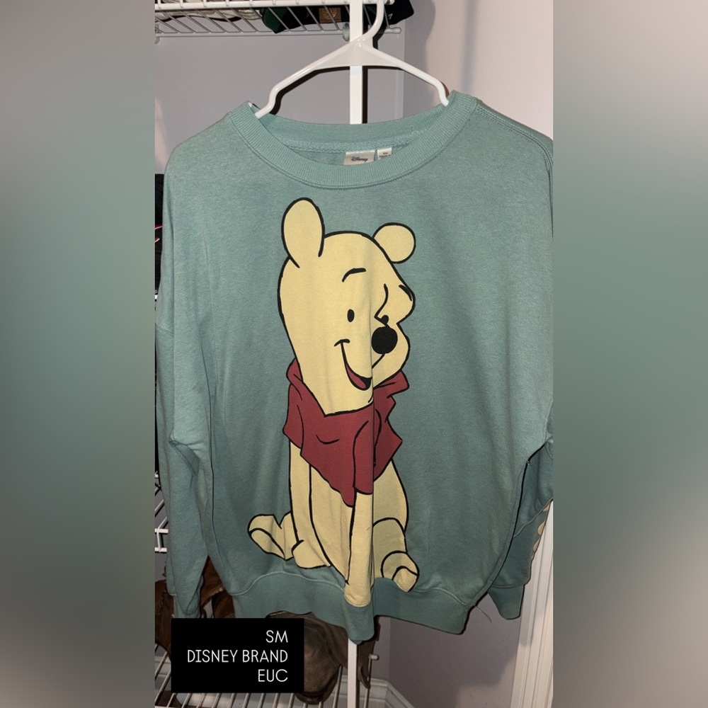 Disney crewneck